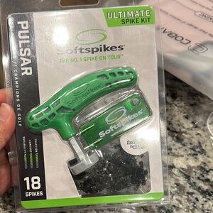Pulsar Softspikes with Green Tool